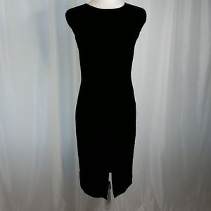 Classic Little Black Dress Cheap & Chic Moschino 8